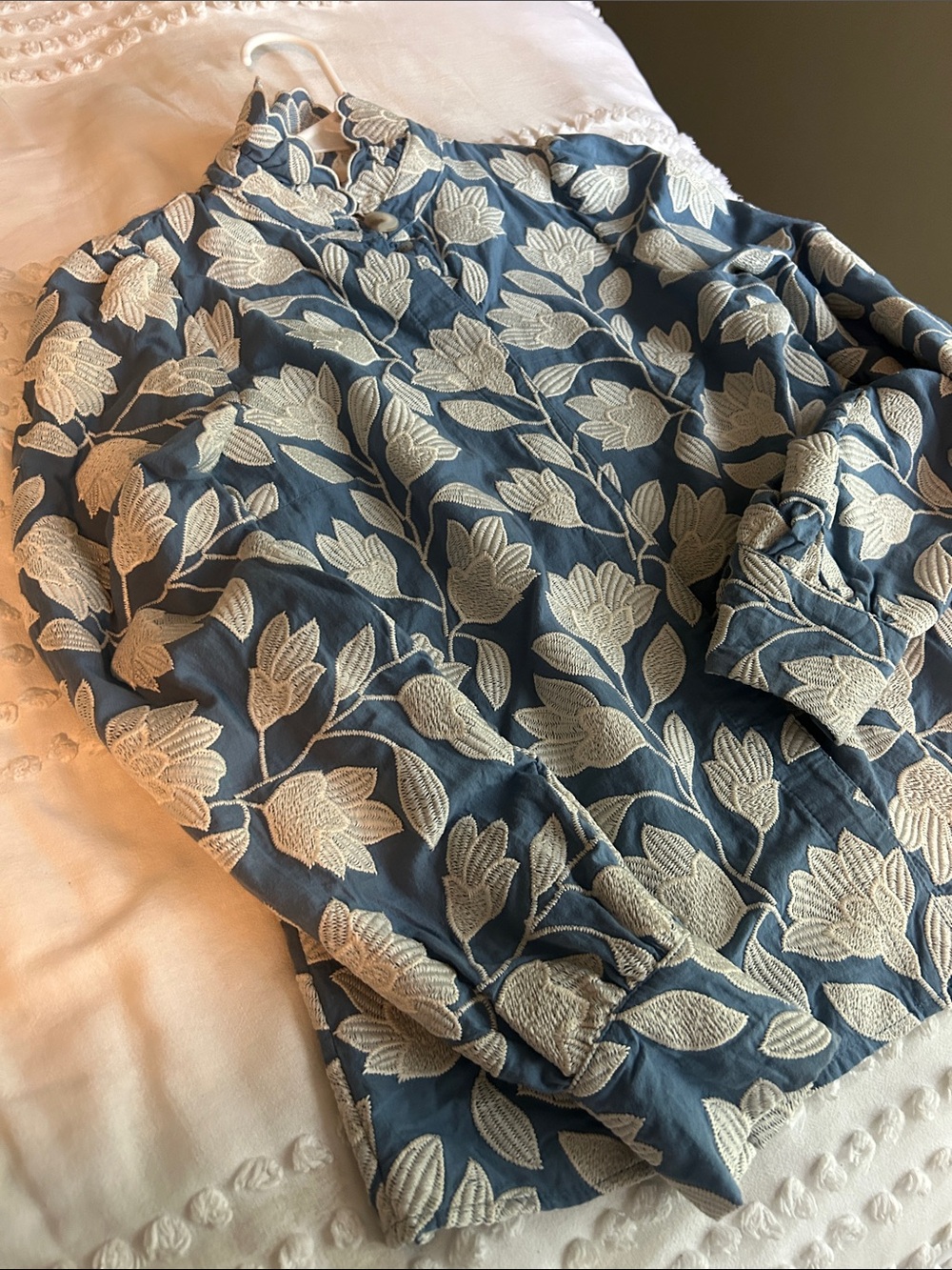 Sezane Ambre Ecru Blue Floral Blouse EU 34, US 2 - Picture 2 of 4